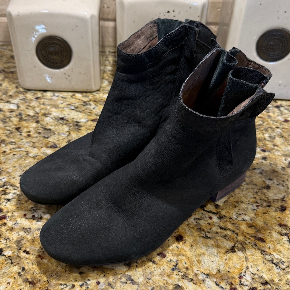 Sam Edelman boots